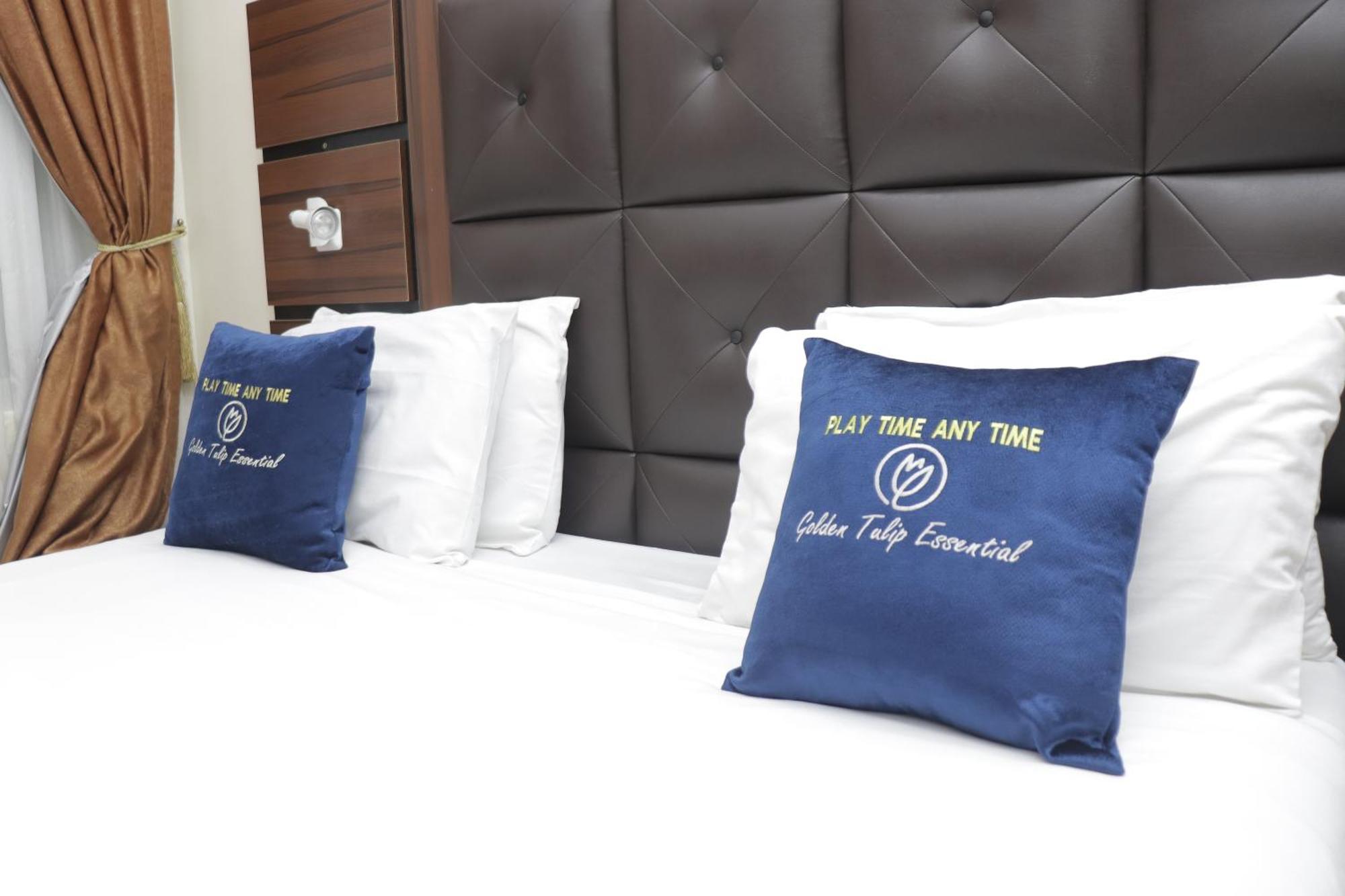 Golden Tulip Hotel- Evergreen Порт-Харкорт Экстерьер фото