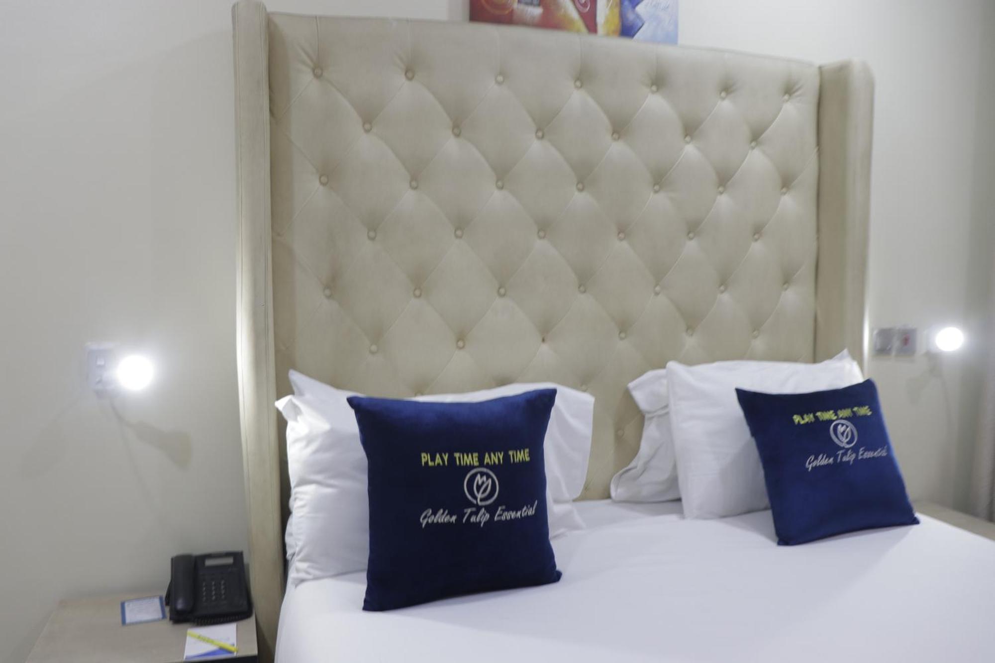 Golden Tulip Hotel- Evergreen Порт-Харкорт Экстерьер фото